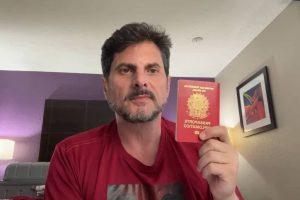 Senador Marcos do Val foi alvo de operação determinada por Moraes na manhã desta segunda-feira, 4 | Foto: Reprodução/YouTube