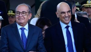 Gilmar Mendes e Alexandre de Moraes: no centro de documentários sobre a influência da Justiça na política brasileira | Foto: Reprodução/Redes sociais