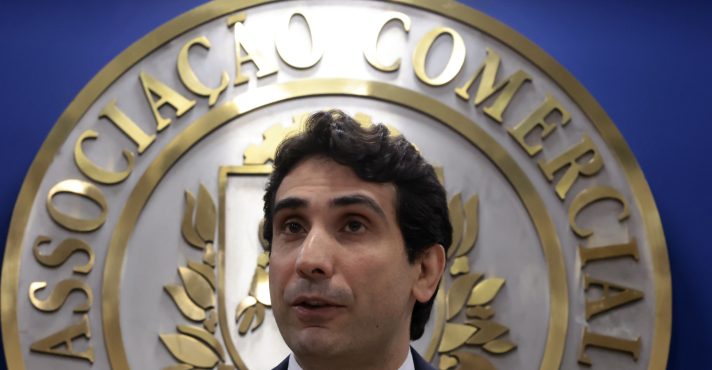 Gabriel Galípolo, presidente do Banco Central, teve reuniões com representantes da gestora REAG Investimentos. Integrantes do governo também tiveram encontro com empresários da companhia que está sob investigação | Foto: Paulo Pinto/Agência Brasil