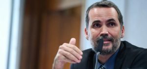 Bruno Moretti assume presidência do conselho da Petrobras
