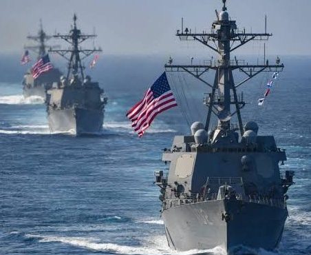3 navios enviados pelos EUA superam força total da Marinha da Venezuela