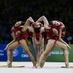 Equipe brasileira se apresentando no Mundial de Ginástica Rítmica