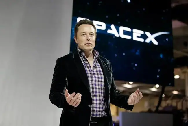 SpaceX; Musk