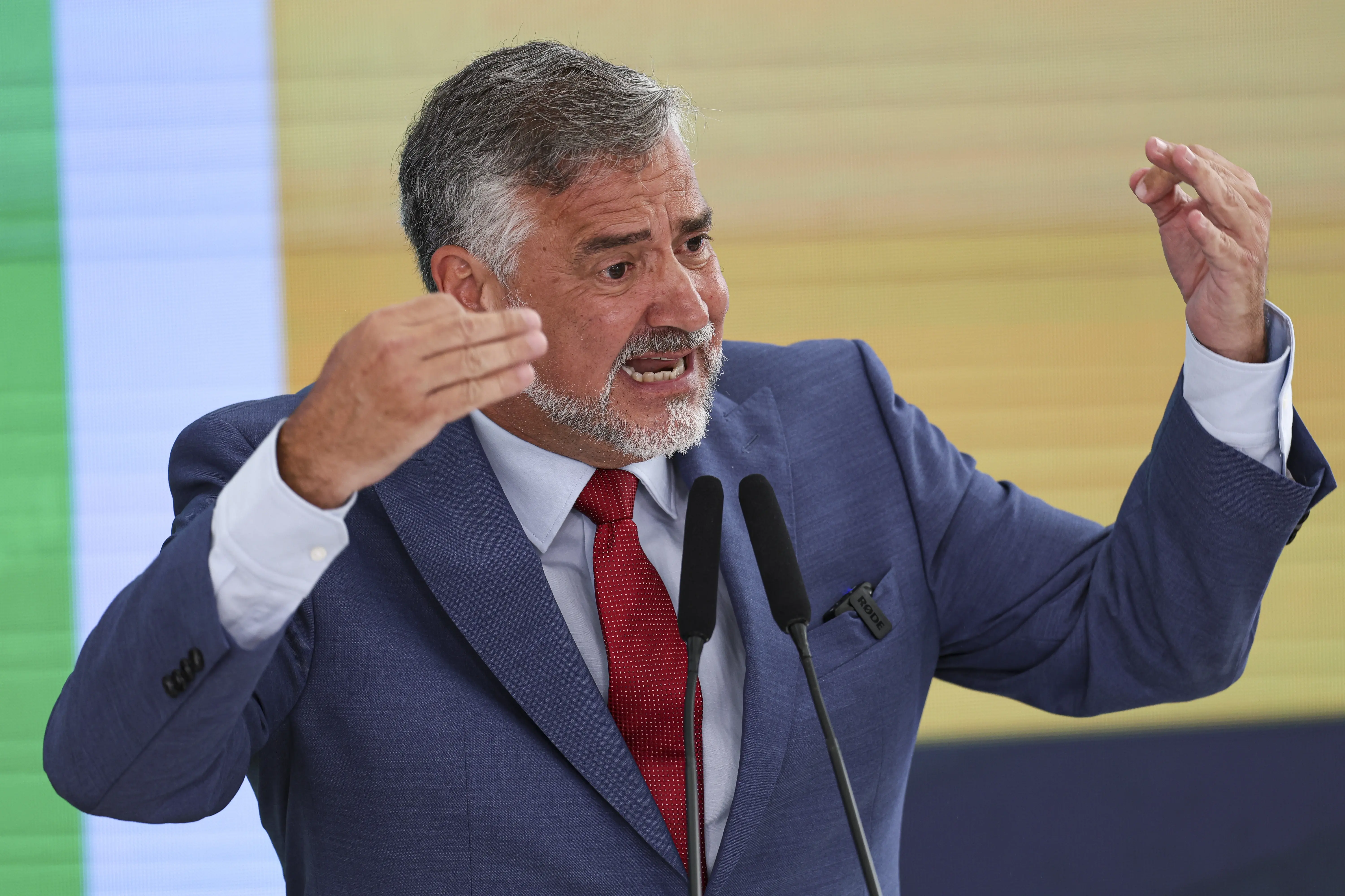 O ex-ministro da Secretaria de Comunicação Social, Paulo Pimenta, durante a posse de Sidônio Palmeira como novo chefe da pasta | Foto: Marcelo Camargo/Agência Brasil