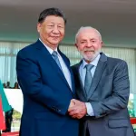 Apesar dos alertas, Lula insiste em manter distância da Casa Branca; Xi Jinping seria solução ao desespero, dizem fontes diplomáticas | Foto: Ricardo Stuckert/PR