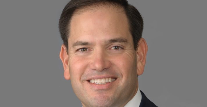 Marco Rubio afirmou que o governo norte-americano vai cancelar os vistos das pessoas envolvidas no Programa Mais Médicos | Foto: Reprodução/X