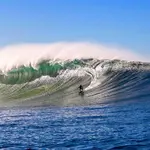 Laja da Jagua, a 'Nazaré brasileira': ondas gigantes com mais de 14 metros | Foto: Reprodução/Twitter/X