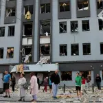 Prédio danificado por ataque da Rússia a Kiev, capital da Ucrânia