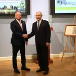O representante dos EUA Steve Witkoff durante encontro com o presidente da Rússia, Vladimir Putin | Foto: Reprodução/Twitter/X