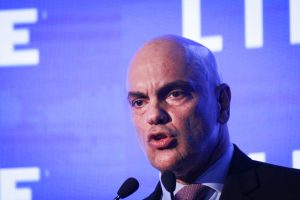 O ministro Alexandre de Moraes durante o 24º Fórum empresarial Lide, realizado no Hotel Fairmont, em Copacabana - 22/8/2025 | Foto: Carlos Elias Junior/FotoArena/Estadão Conteúdo