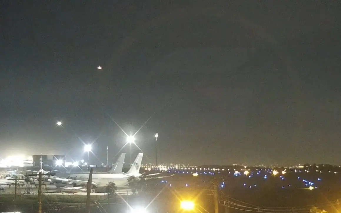 Voo partiu do Aeroporto Internacional de Curitiba, em São José dos Pinhais (PR)