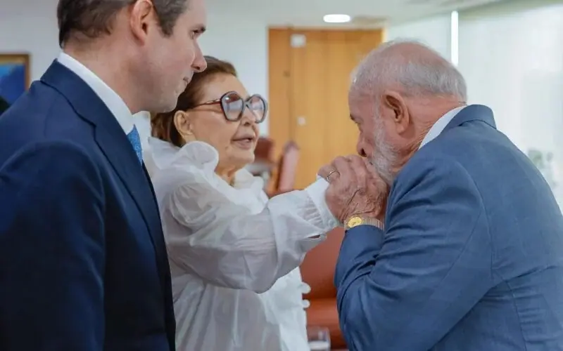 Avó de Hugo Motta, Francisca, com o presidente Lula | Foto: Ricardo Stuckert/PR