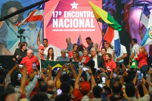 PT resolução autoritarismo partido esquerda comunismo china