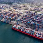 Imagem aérea do Porto de Santos; TCU