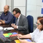 No centro da foto, ministro do Trabalho e Emprego, Luiz Marinho