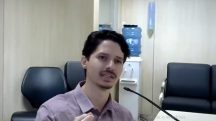Imagem do momento em que Wilker Leão contesta juíza sobre direito a gravação de aula | Foto: Reprodução/Twitter/X
