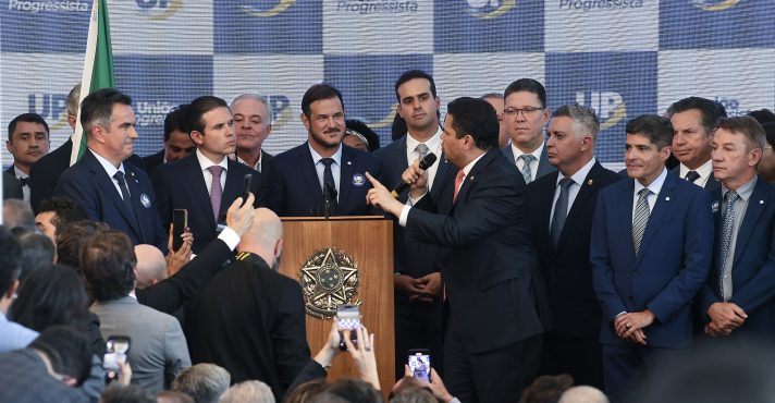 governo lula união brasil pp desembarque