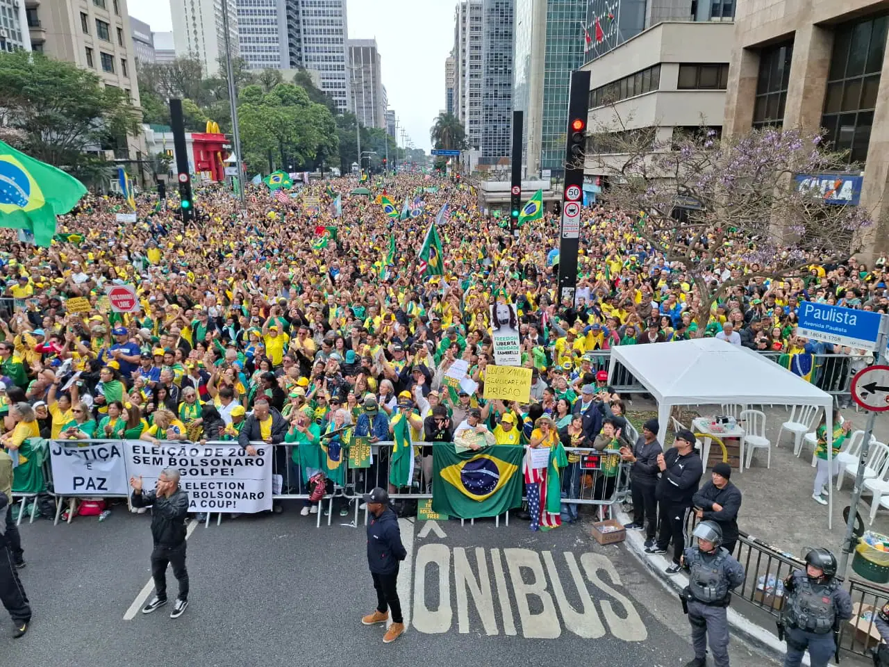 A Avenida Paulista foi o principal ponto de protesto | Foto: Uiliam Grizafis/Revista Oeste