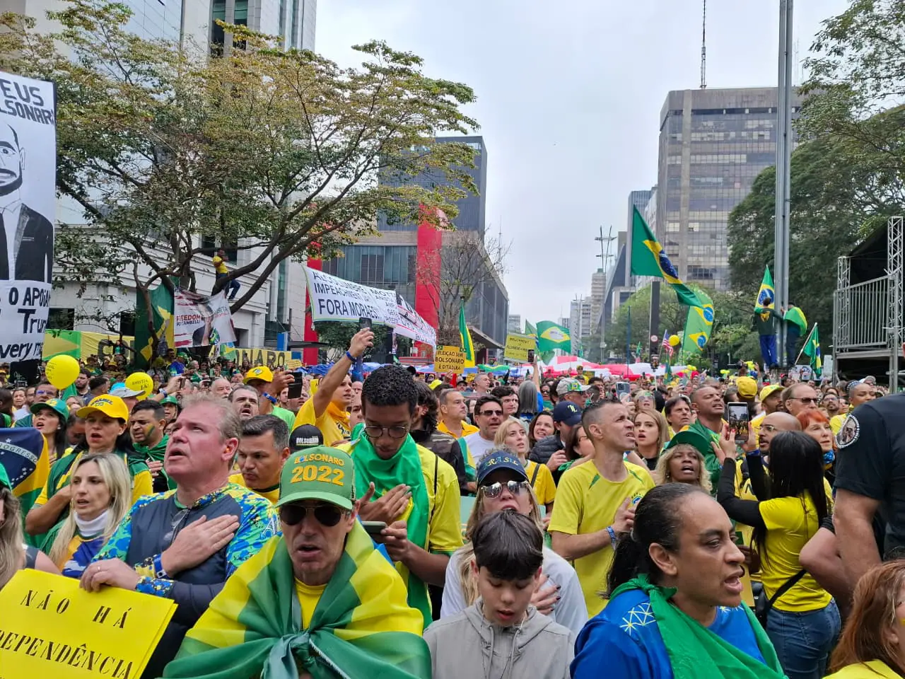O protesto também foi em apoio ao ex-presidente Jair Bolsonaro | Foto: Uiliam Grizafis/Revista Oeste