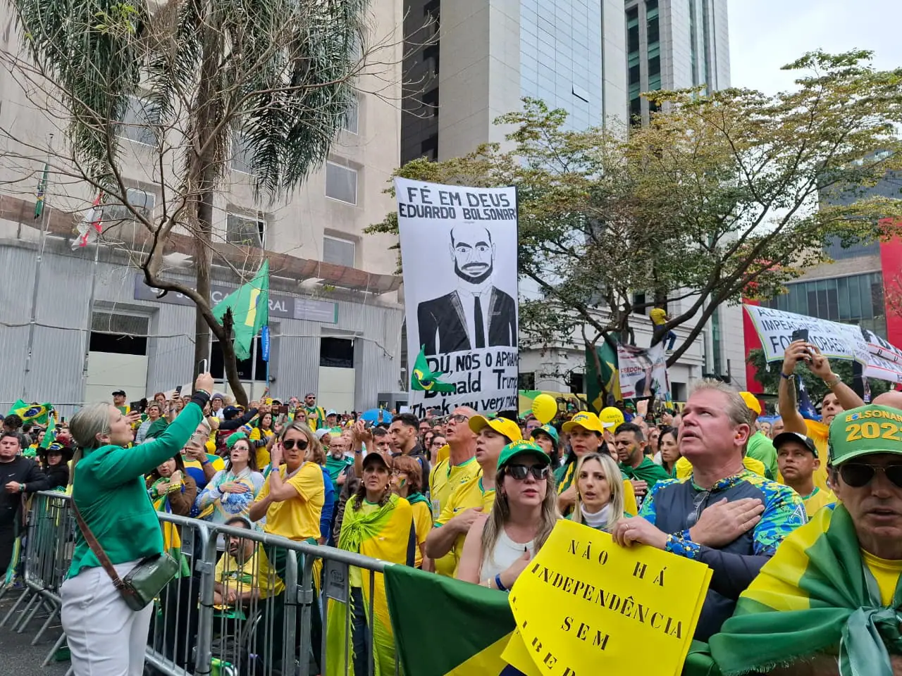 Alexandre de Moraes virou alvo dos manifestantes | Foto: Uiliam Grizafis/Revista Oeste