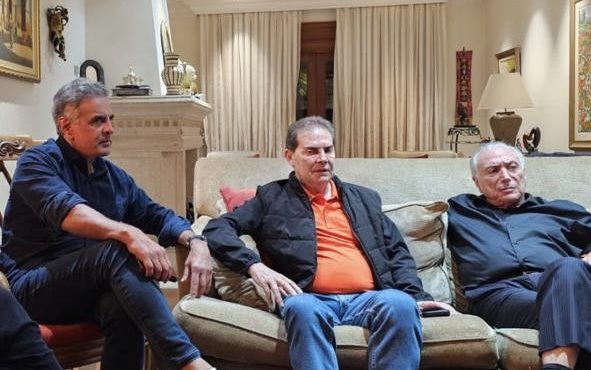 Aécio Neves, Paulinho da Força e Michel Temer em reunião para articular o projeto da dosimetria - 18/9/2025 | Foto: Reprodução/@AecioNeves/X