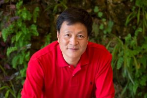 Professor na Universidade de Pequim, com mais de 20 livros publicados, Kongjian Yu tinha fortuna avaliada em US$ 15 milhões | Foto: Reprodução/Twitter/X