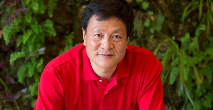 Professor na Universidade de Pequim, com mais de 20 livros publicados, Kongjian Yu tinha fortuna avaliada em US$ 15 milhões | Foto: Reprodução/Twitter/X