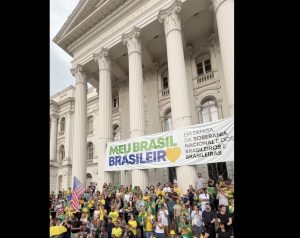 Homenagem a Charlie Kirk realizado em Curitiba