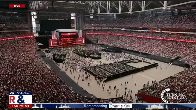 Estádio do Arizona Cardinals neste domingo, 21 de setembro | Foto: Reprodução/YouTube