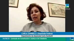 Deputada federal Carla Zambelli depõe à Câmara dos Deputados de maneira on-line