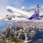 Avião da Avelo em sobrevoo à ilha de Manhatan, em Nova York: primeira companhia dos EUA a operar um E195-E2 | Foto: Divulgação/Avelo Airlines