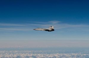 Caças interceptadores MIG-31BM, em sobrevoo ao território da Estônia: nova ameaça russa | Foto: Reprodução/Twitter/X