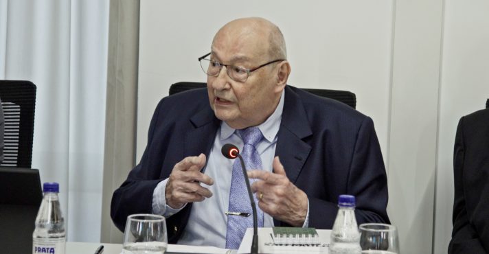 Ives Gandra Martins falou sobre a importância da ampla defesa na Constituição brasileira, durante evento em São Paulo | Foto: Antônio Araújo da Silva