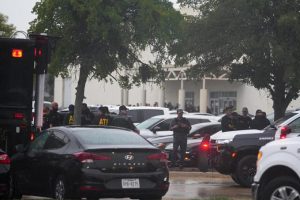 eua ice imigração ataque tiros mortos