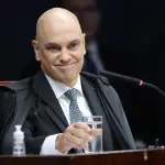 O ministro relator Alexandre de Moraes, na sessão de STF de julgamento de Bolsonaro e de mais sete réus da suposta trama golpista