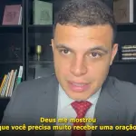 Profeta Henrique Santini, investigado por cobrar valores em troca de orações, no Rio de Janeiro, via WhatsApp