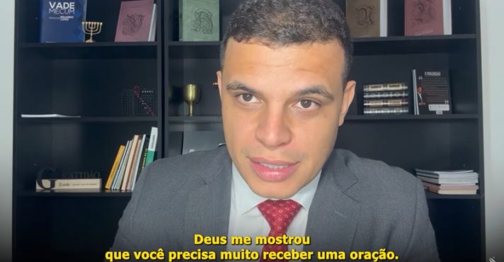 Profeta Henrique Santini, investigado por cobrar valores em troca de orações, no Rio de Janeiro, via WhatsApp