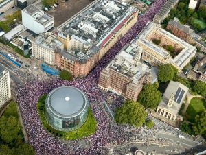Protesto de direita em Londres, na Inglaterra