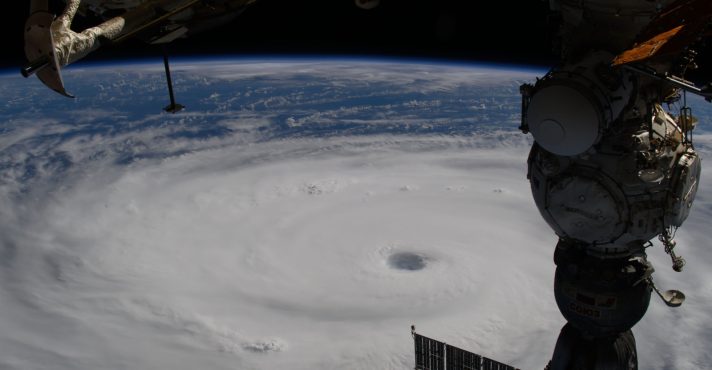 Da órbita terrestre, cientistas observam com espanto a magnitude do Ragasa, cujo nome representa 'movimento veloz' na língua filipina | Foto: Reprodução/Twitter/X