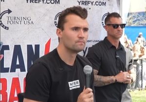 charlie kirk - radicalismo