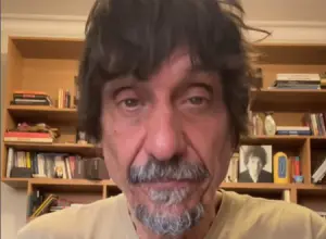 eduardo bueno peninha x morte de guzzo