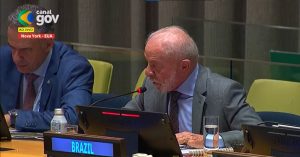 Ao lado de Boric e Sánchez, Lula pergunta 'onde a esquerda errou'