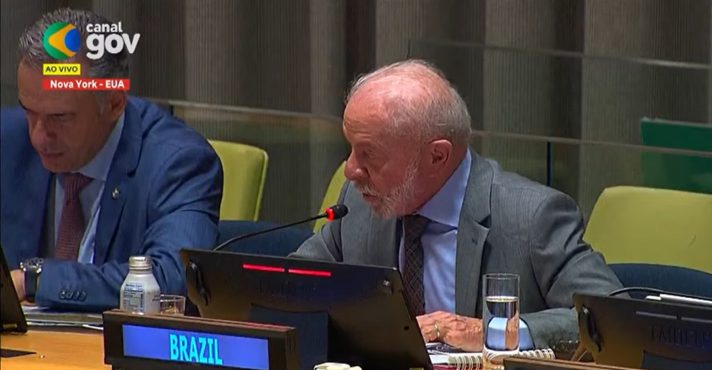 Ao lado de Boric e Sánchez, Lula pergunta 'onde a esquerda errou'