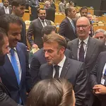 Macron é parado pela polícia de Nova York para passagem de comitiva de Trump