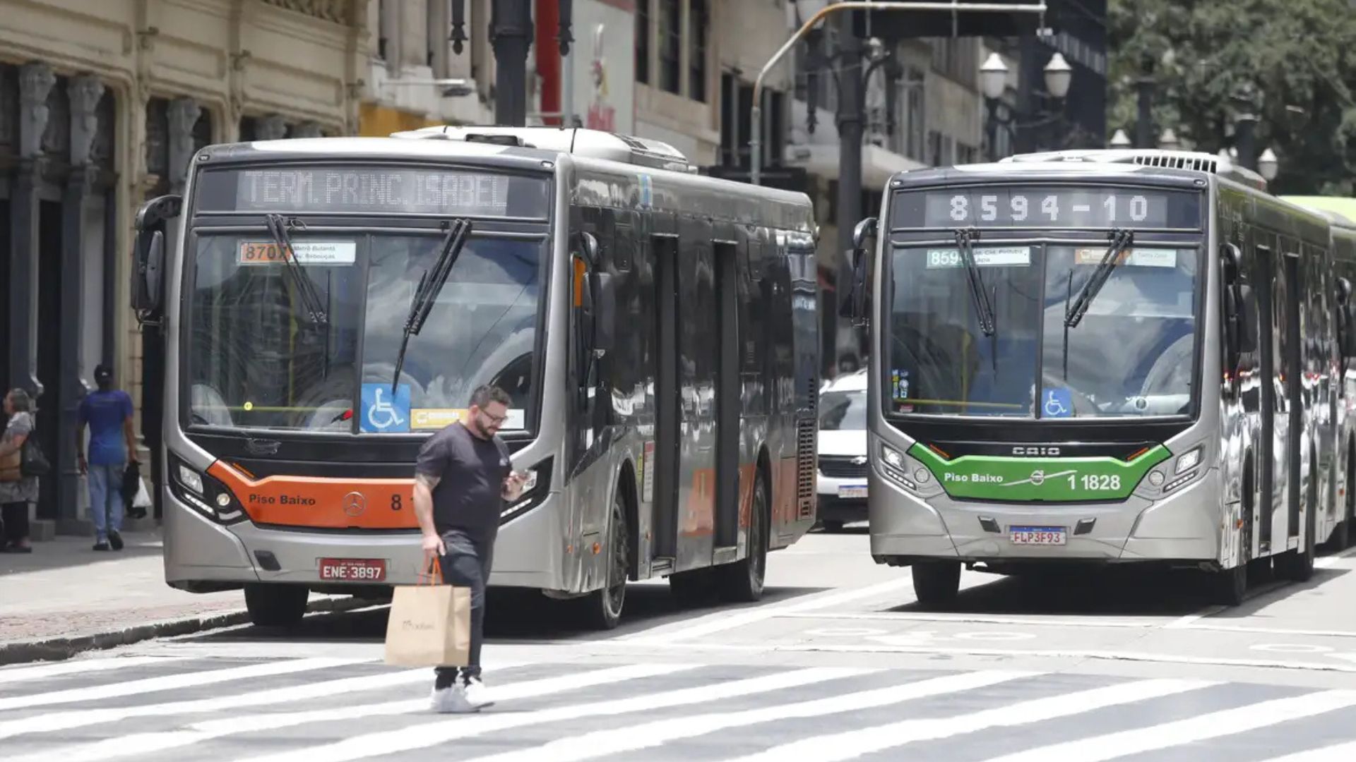 Em São Paulo, briga entre motorista e passageiro terminou com morte em um ônibus | Foto: Paulo Pinto/Agência Brasil