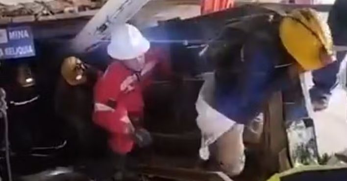 Sete mineiros já foram resgatados do desmoronamento em mina de ouro na Colômbia | Foto: Reprodução/Redes sociais