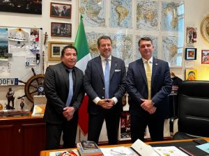 Senadores encontram vice-premiê da Itália para defender Zambelli