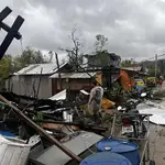 Desrtuição na cidade Masbate depois da passagem do Tufão Bualoi pelas Filipinas | Foto: Divulgação/Cruz Vermelha Filipina