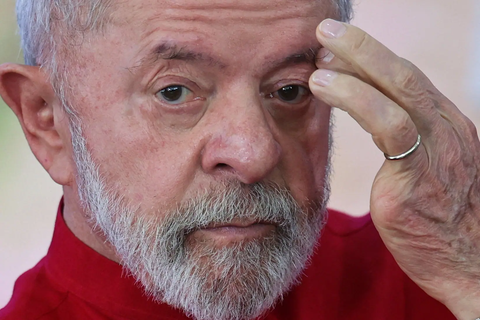 O presidente Luiz Inácio Lula da Silva, de esquerda; Senado