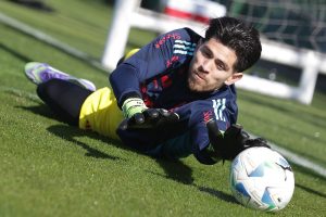 Agustín Rossi goleiro argentino Flamengo naturalização brasileiro